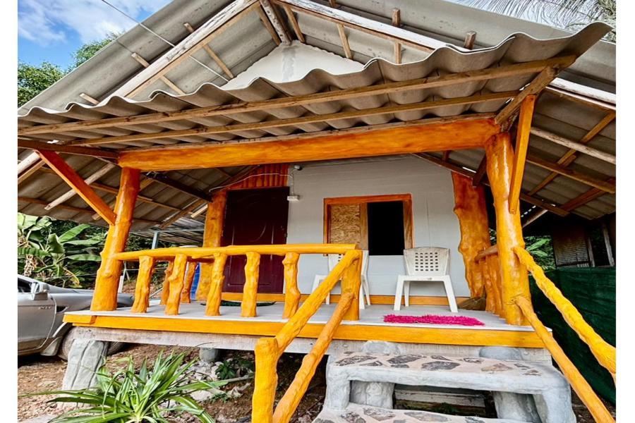 I Daa Pra-Ea Guesthouse เกาะลันตา ภายนอก รูปภาพ