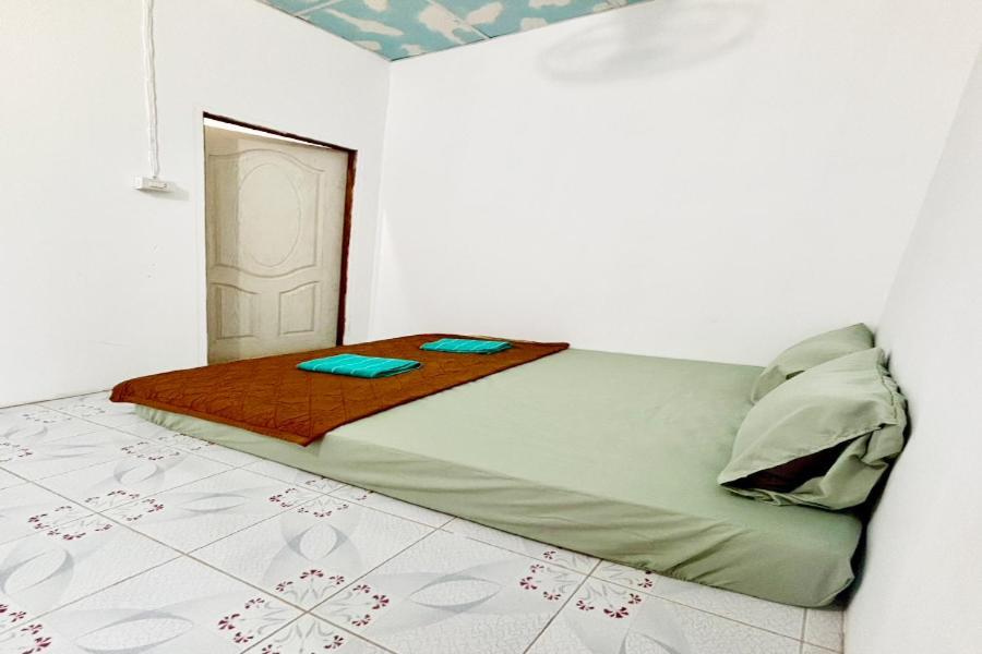 I Daa Pra-Ea Guesthouse เกาะลันตา ภายนอก รูปภาพ