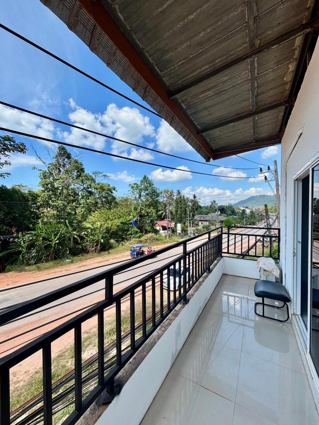 I Daa Pra-Ea Guesthouse เกาะลันตา ภายนอก รูปภาพ